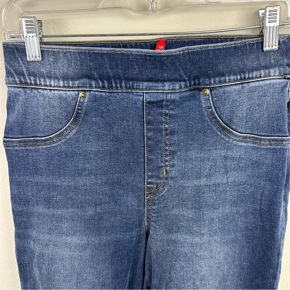 SPANX Pull-on Elastic Waist distressed denim jean jeggings size: M - Picture 3 of 10